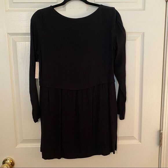 J. Jill 100% rayon black shirt - Picture 3 of 6